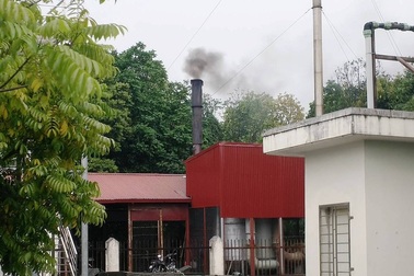 Dân cung cấp bằng chứng “tố” bệnh viện đa khoa Ninh Bình “hủy hoại môi trường”