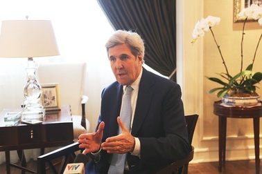 Cựu Ngoại trưởng Mỹ John Kerry: Việt Nam là nơi rất tuyệt để phát triển năng lượng tái tạo