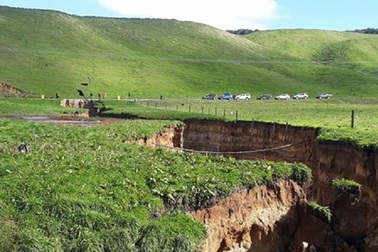 Núi lửa 60.000 năm tuổi bất ngờ "lộ thiên" ở New Zealand