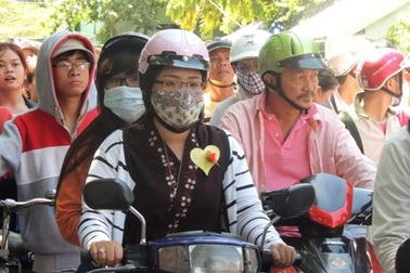 Vã mồ hôi lên chùa dự lễ Vu Lan