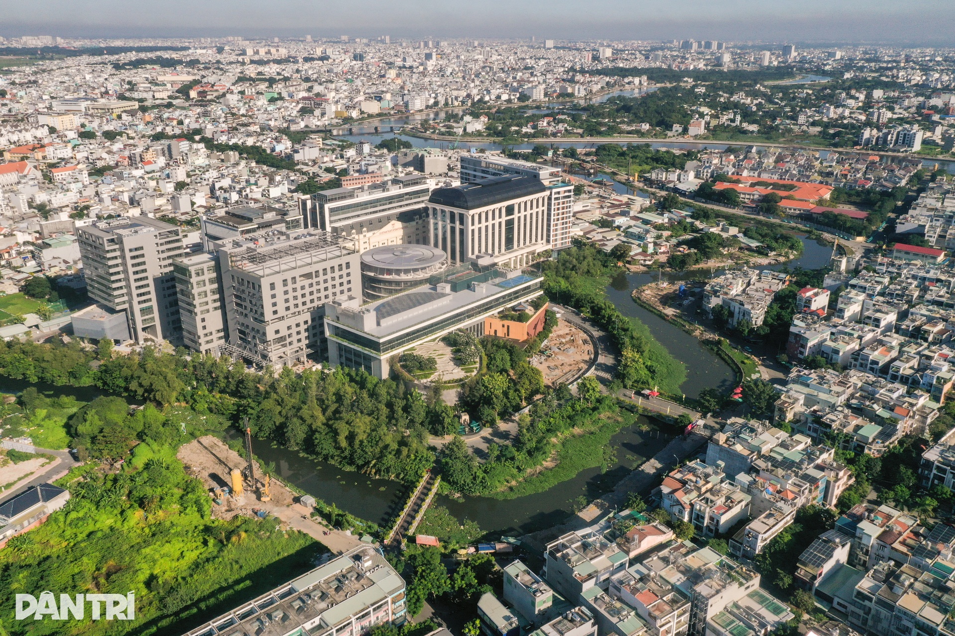 Khu đất gần 9.000m2 của Đại học Văn Lang sắp bị TPHCM thu hồi - 1 Khu đất gần 9.000m2 của Đại học Văn Lang sắp bị TPHCM thu hồi - 1