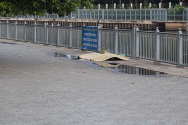 Một người đàn ông bất ngờ nhảy xuống kênh Nhiêu Lộc - Thị Nghè