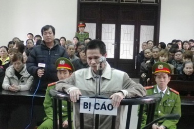 Án chung thân cho hung thủ đâm chém kinh hoàng tại quảng trường