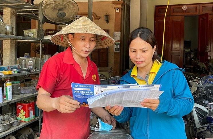 BHXH tu nguyen.jpg BHXH tu nguyen.jpg