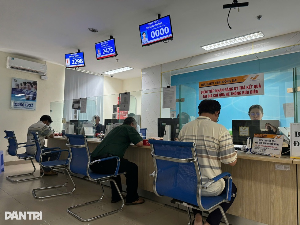 Thực hư việc sở GTVT dừng nhận cấp đổi bằng lái từ 19/2 - 2 Thực hư việc sở GTVT dừng nhận cấp đổi bằng lái từ 19/2 - 2