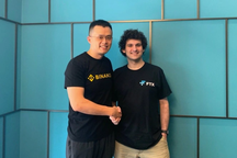 CEO Binance chỉ trích Sam "xoăn"