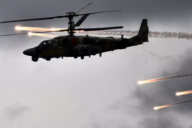 "Cá sấu" Ka-52 Nga khai hỏa, san phẳng chốt chỉ huy Ukraine