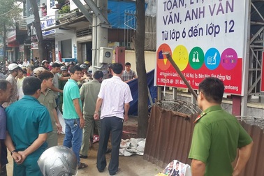 Phát hiện người đàn ông gục chết bên đường ngay trung tâm thành phố