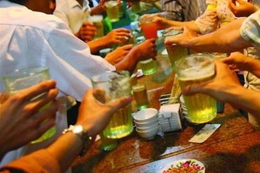 Hiểm họa khôn lường từ thói quen ăn uống ngày Tết