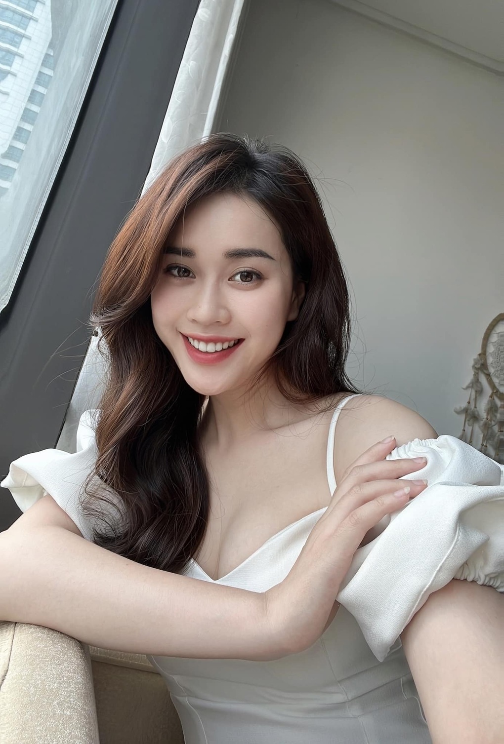 Nhan sắc nóng bỏng của tiểu tam bị ghét phim Đừng làm mẹ cáu - 3 Nhan sắc nóng bỏng của tiểu tam bị ghét phim Đừng làm mẹ cáu - 3