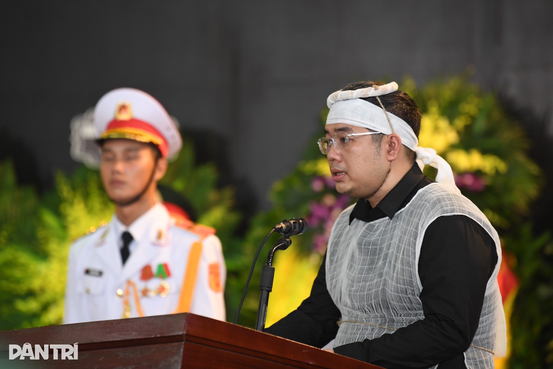 Lễ truy điệu Thượng tướng Nguyễn Chí Vịnh - 4 Lễ truy điệu Thượng tướng Nguyễn Chí Vịnh - 4