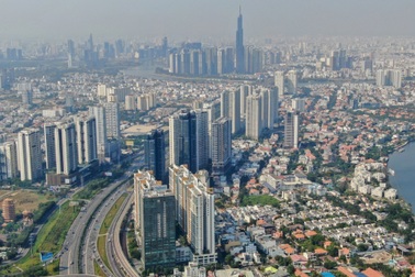 Giá nhà phố, villa TPHCM ghi nhận mức cao kỷ lục
