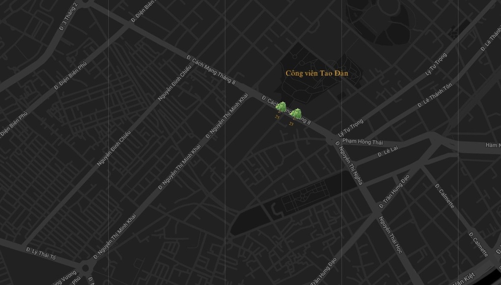 Hy hữu chặt nhầm cây sọ khỉ ở ga metro số 2 - 3 Hy hữu chặt nhầm cây sọ khỉ ở ga metro số 2 - 3