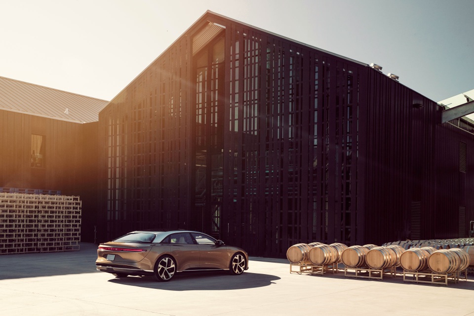 Sedan thể thao chạy điện Lucid Air - đối thủ cực gắt của Tesla - 10 Sedan thể thao chạy điện Lucid Air - đối thủ cực gắt của Tesla - 10