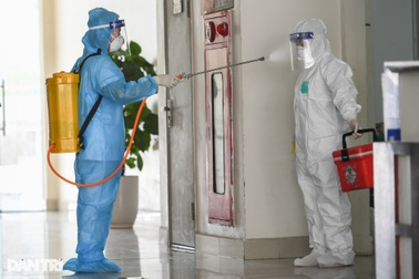 Ngày 12/7, cả nước vượt 2.300 ca Covid-19, riêng TPHCM 1.764 ca mắc mới