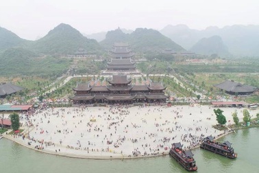 Hà Nam yêu cầu tăng cường quản lý, đảm bảo an toàn tại chùa Tam Chúc