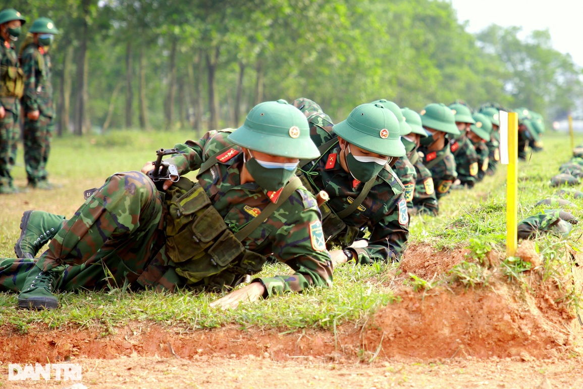 Cận cảnh cuộc sống trong quân ngũ của các tân binh - 6 Cận cảnh cuộc sống trong quân ngũ của các tân binh - 6