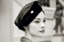 Hậu trường "dở khóc dở cười" quay phim mùa dịch Covid-19 của Dương Cẩm Lynh