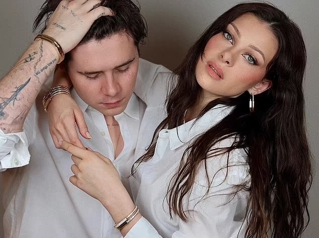 Cậu cả Brooklyn Beckham không hề ăn bám, âm thầm kiếm về triệu USD - 1 Cậu cả Brooklyn Beckham không hề ăn bám, âm thầm kiếm về triệu USD - 1