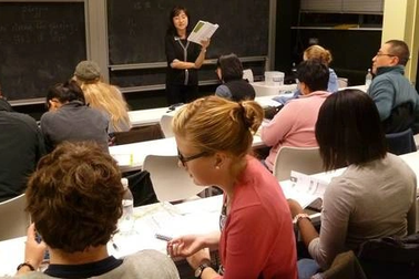 Anh cân nhắc đóng cửa các Viện Khổng Tử