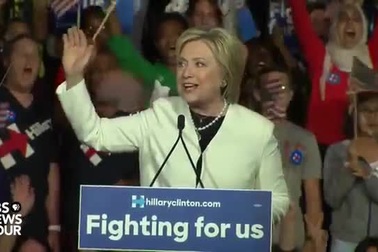 Hillary Clinton ăn mừng chiến thắng trong ngày "Siêu thứ Ba"