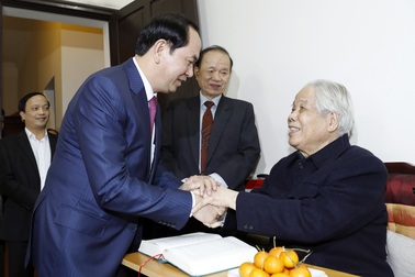 Chủ tịch nước chúc thọ nguyên Tổng Bí thư Đỗ Mười tròn 100 tuổi