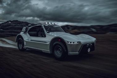 Công ty khởi nghiệp giới thiệu xe điện chạy hơn 1.200km mới phải sạc