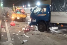 Xe tải húc 5 người trong hầm Thủ Thiêm