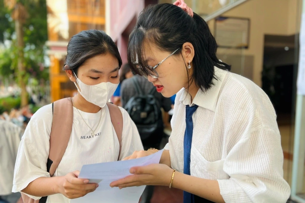 Akademik kayıtlara göre üniversiteye kabul: Favori çocuk geri mi çevriliyor? - 4 Xét tuyển đại học bằng học bạ: Con cưng bị quay lưng? - 4