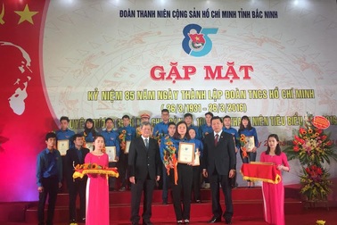 Bắc Ninh: Tuyên dương Bí thư chi đoàn và thanh niên tiêu biểu