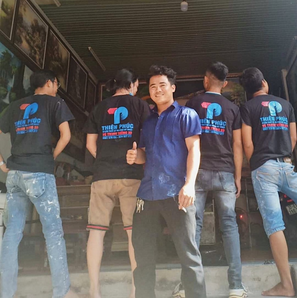 Chàng trai nghèo lập nghiệp từ vẽ tranh tường tại TPHCM - 9 Chàng trai nghèo lập nghiệp từ vẽ tranh tường tại TPHCM - 9