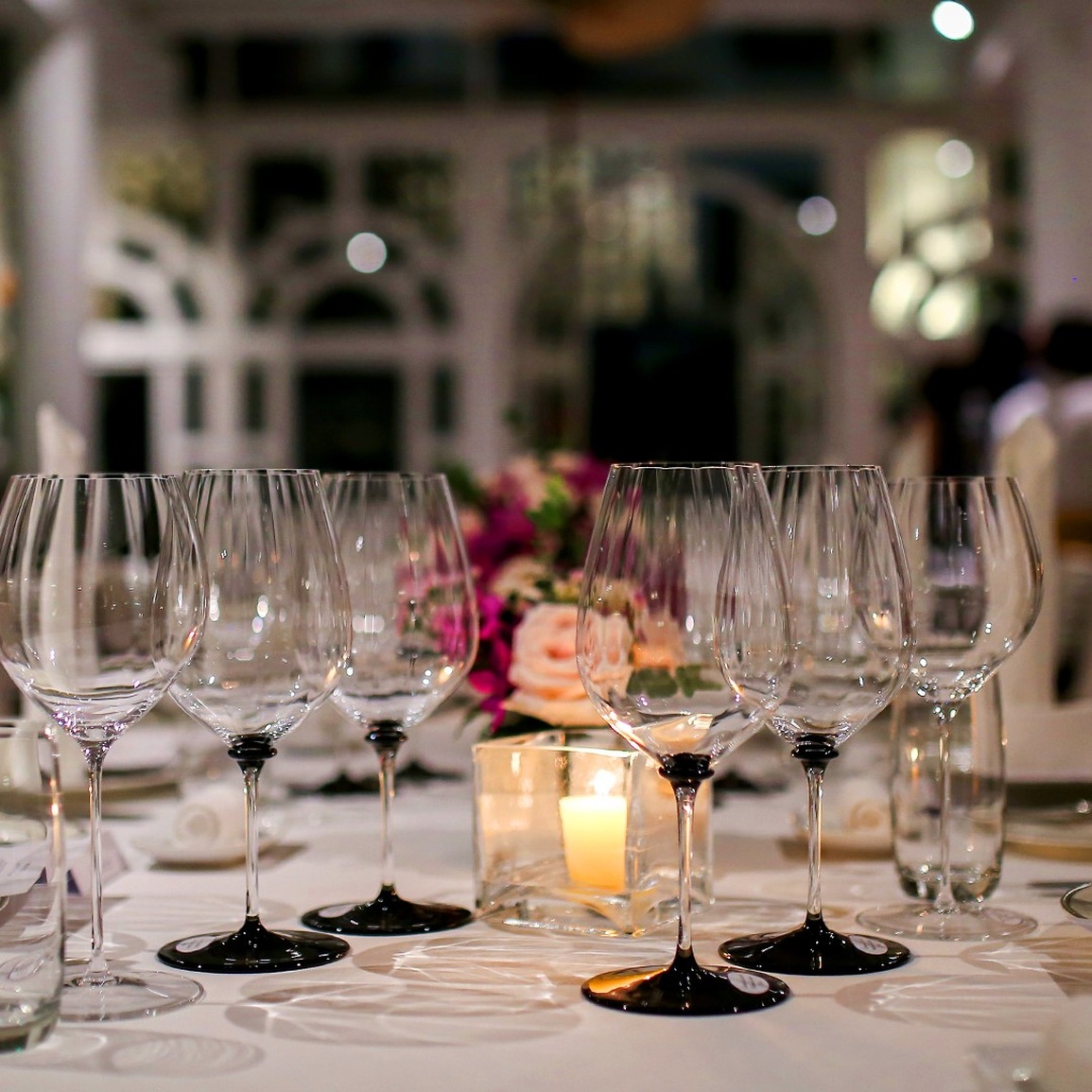 WINECELLAR.vn đưa thương hiệu gốm sứ Anh Quốc cao cấp vào Việt Nam - 2 WINECELLAR.vn đưa thương hiệu gốm sứ Anh Quốc cao cấp vào Việt Nam - 2