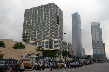 Lãnh đạo Hải quan “quên” luật?