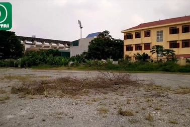 Dự án trung tâm TDTT Ninh Bình biến thành nơi chứa... ống cống