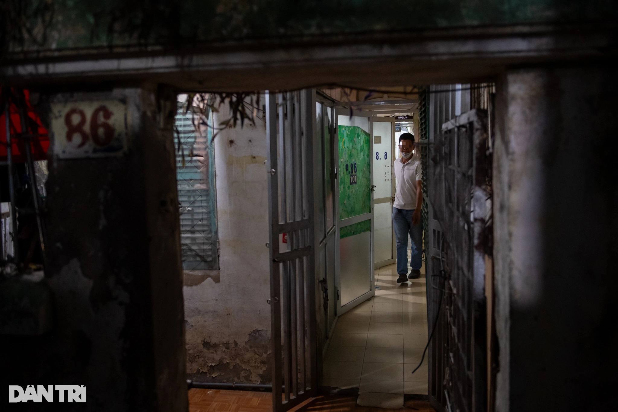 ការគេងមិនលក់ ការព្យាបាលដោយវិទ្យុសកម្ម សម្រាប់អ្នកដែលមាន K-12 Đêm trắng xạ trị của những phận người mang K - 12