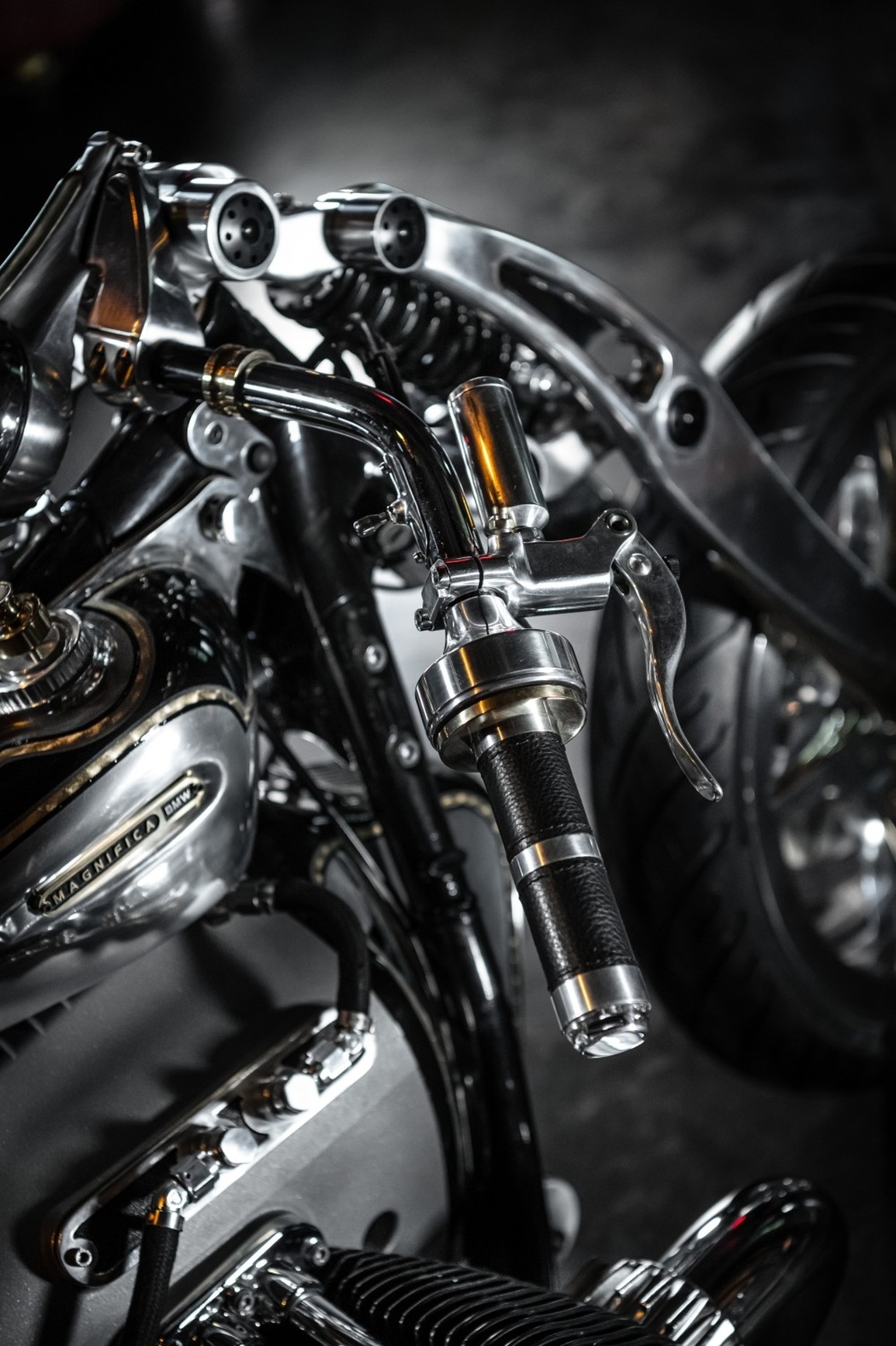 Chopper độc bản BMW Motorrad R 18 Magnifica: Như một kiệt tác - 13 Chopper độc bản BMW Motorrad R 18 Magnifica: Như một kiệt tác - 13