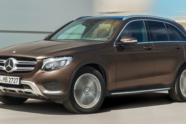 Mercedes-Benz có cơ dẫn đầu thị trường xe sang thế giới