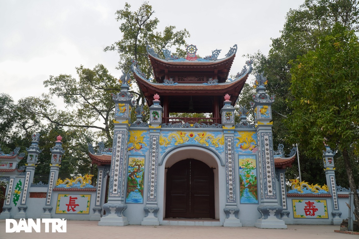 Số phận hẩm hiu của cây sưa trăm tỷ 4 lần đấu giá vẫn ế khách ở Hà Nội - 6 Số phận hẩm hiu của cây sưa trăm tỷ 4 lần đấu giá vẫn ế khách ở Hà Nội - 6