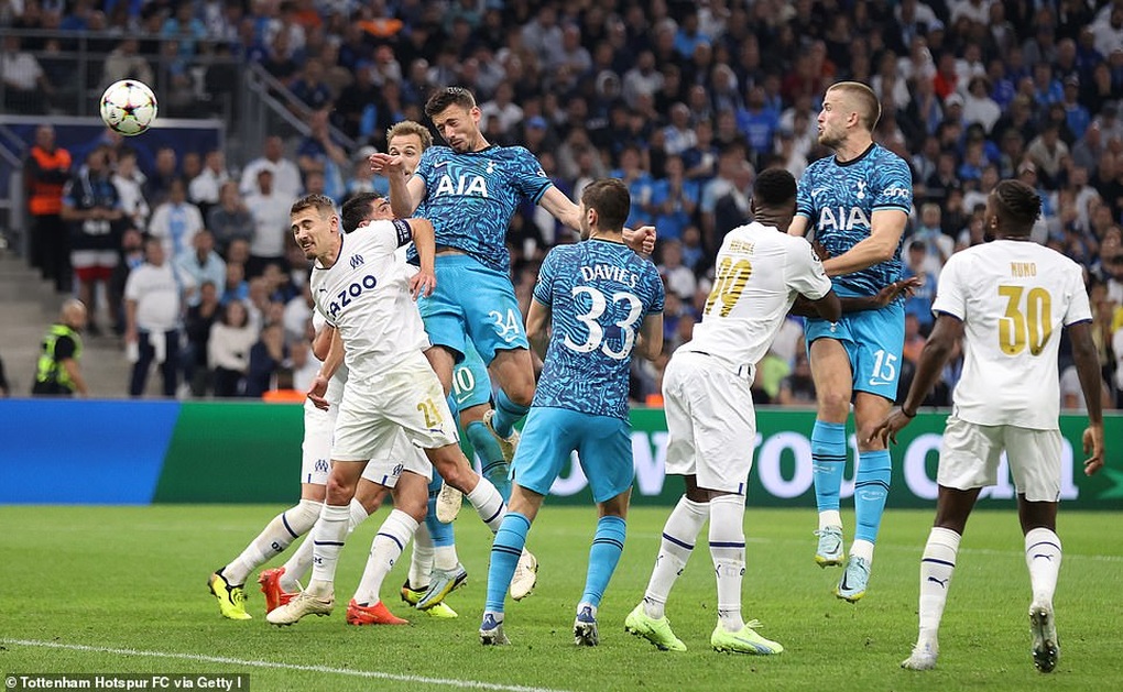 Ngược dòng nghẹt thở, Tottenham giành vé đi tiếp đầy hú vía - 5 Ngược dòng nghẹt thở, Tottenham giành vé đi tiếp đầy hú vía - 5