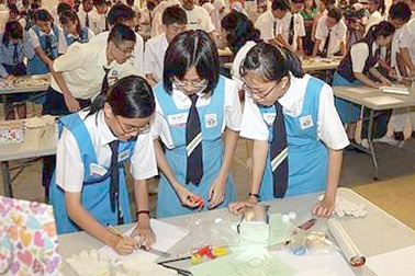 Malaysia: Mở trường học cho những teen lỡ làng 