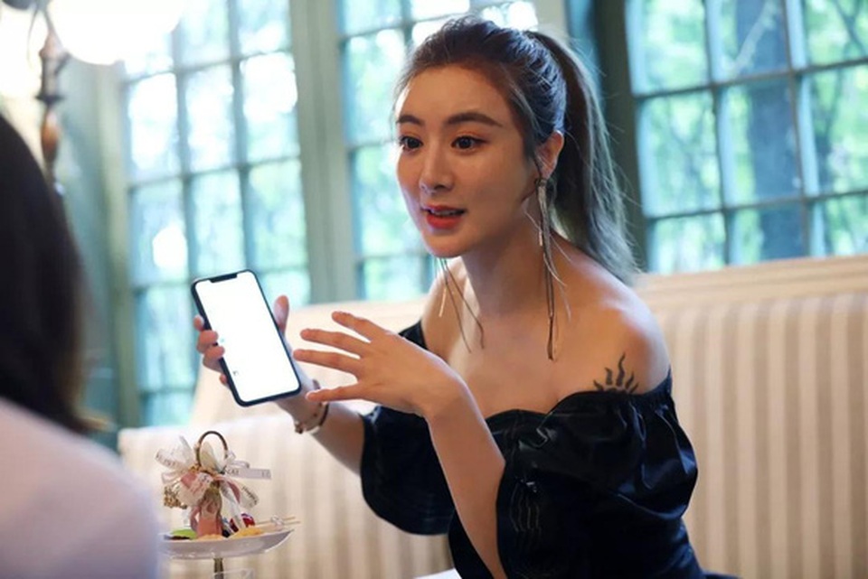 Nữ hoàng livestream nổi tiếng nhất Trung Quốc lọt top tỷ phú - 4 Nữ hoàng livestream nổi tiếng nhất Trung Quốc lọt top tỷ phú - 4
