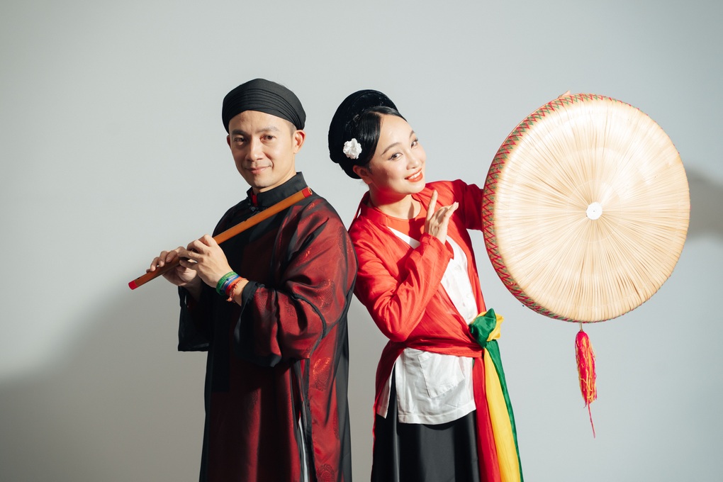 Rapper Tiến Đạt nói về việc kết hợp chèo và hip hop ở Anh trai chông gai - 2 Rapper Tiến Đạt nói về việc kết hợp chèo và hip hop ở Anh trai chông gai - 2