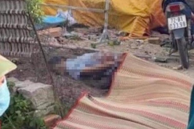 Say rượu, chồng ra tay tàn độc với vợ, đâm 2 công an xã