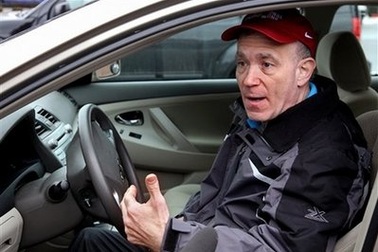 Khách khiếu nại xe Toyota đã sửa lỗi vẫn tăng ga đột ngột