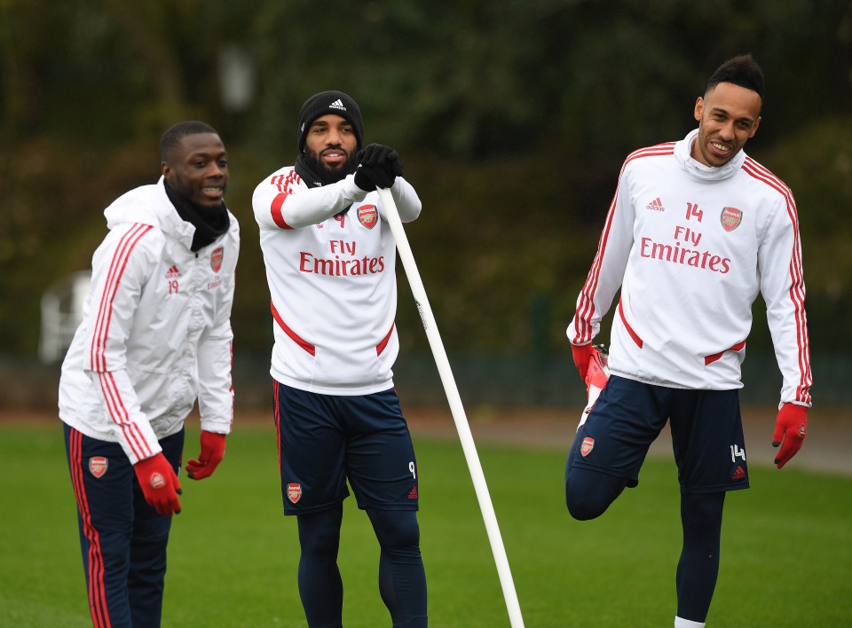 Arsenal cho phép cầu thủ trở lại tập luyện vào tuần tới - 1 Arsenal cho phép cầu thủ trở lại tập luyện vào tuần tới - 1