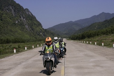 Những nguyên tắc cần nằm lòng khi phượt bằng xe máy