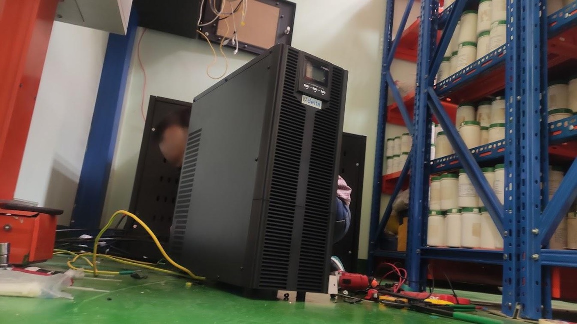 Tầm quan trọng của bộ lưu điện UPS hiện nay - 2 Tầm quan trọng của bộ lưu điện UPS hiện nay - 2