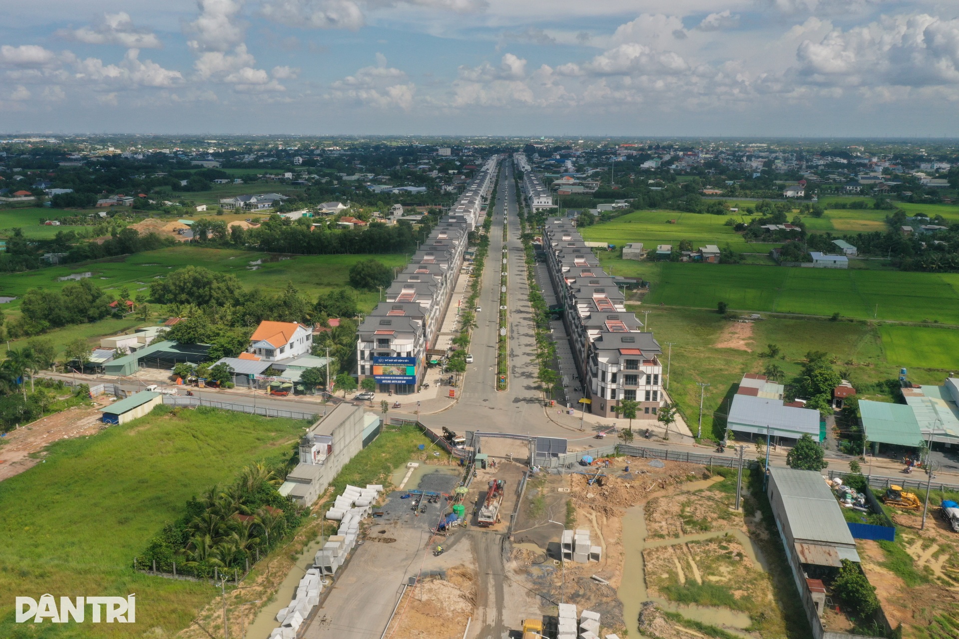 Khu đô thị 28.000 tỷ đồng liền kề Vành đai 3, 4 TPHCM đang ra sao? - 10 Khu đô thị 28.000 tỷ đồng liền kề Vành đai 3, 4 TPHCM đang ra sao? - 10