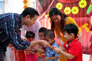 Giúp con lên kế hoạch sử dụng tiền mừng tuổi