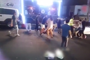 Đánh chủ nhà hàng, du khách Trung Quốc bị bắt giữ